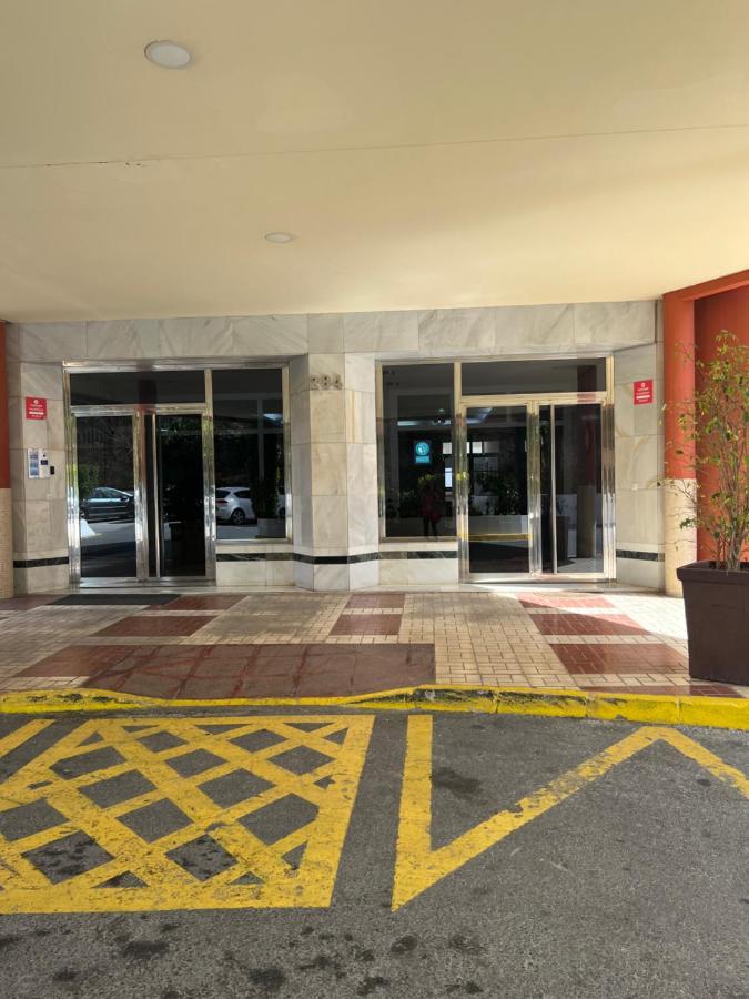 Apartamento Tropical Con Piscina Cerca De La Playa Торремолинос Экстерьер фото
