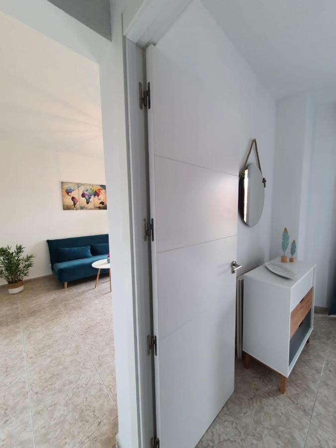 Apartamento Tropical Con Piscina Cerca De La Playa Торремолинос Экстерьер фото
