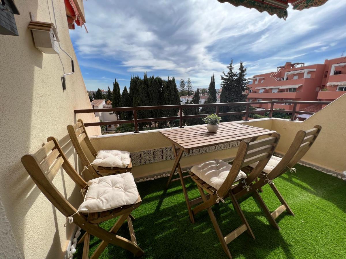 Apartamento Tropical Con Piscina Cerca De La Playa Торремолинос Экстерьер фото